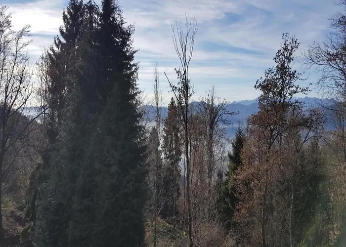 With Terrace And Stunning View Casa de Férias