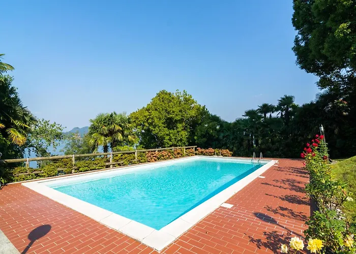 With Terrace And Stunning View Casa de Férias *