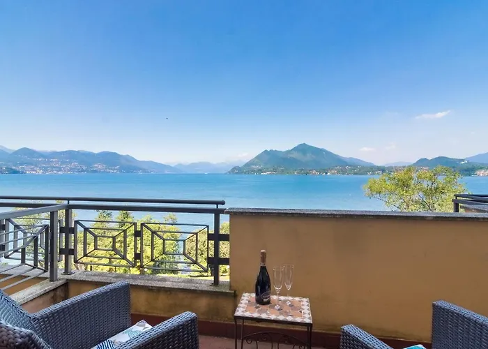 Σπίτι διακοπών With Terrace And Stunning View *